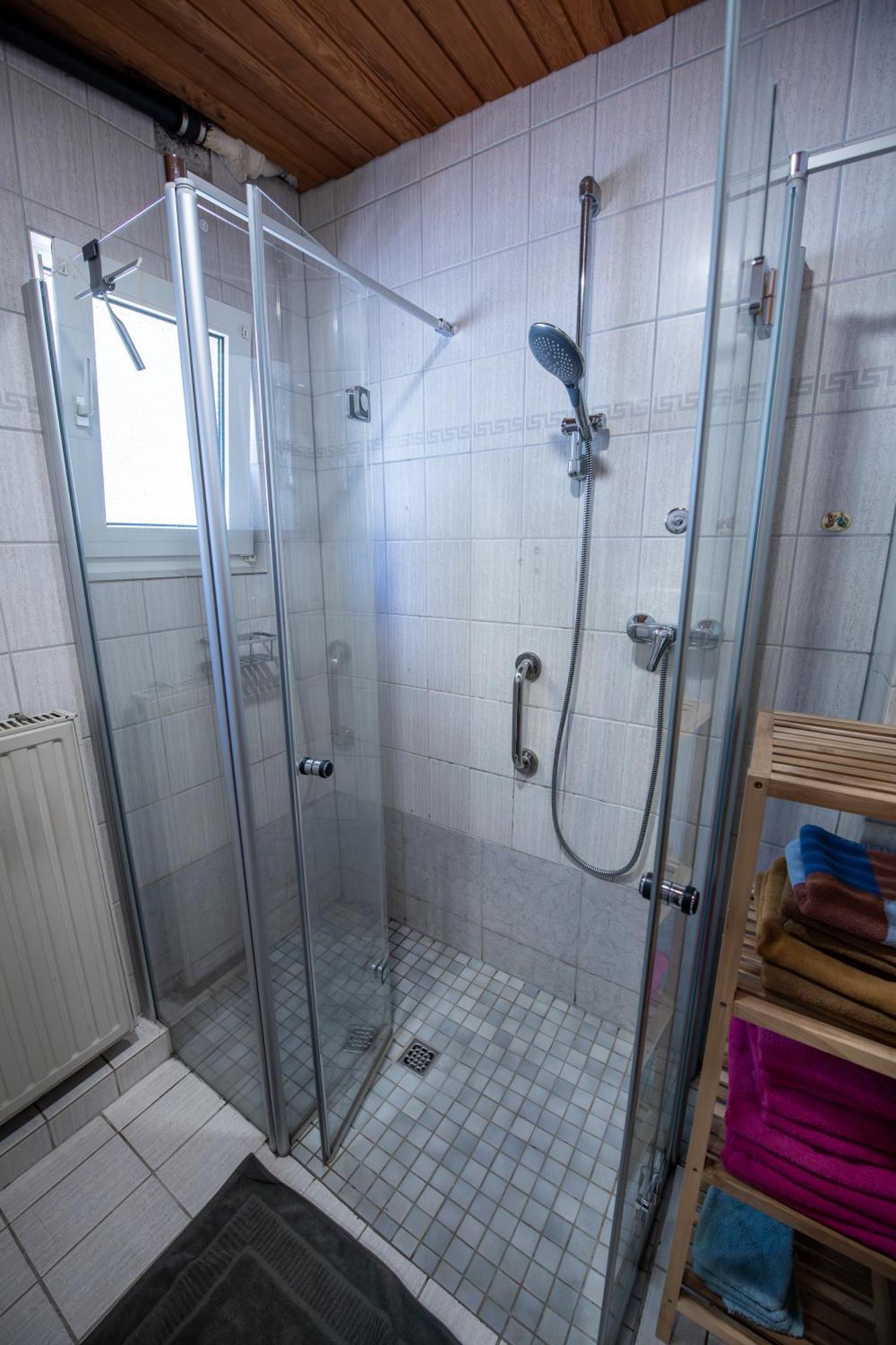 Schoene Ferienwohnung In Ruhiger Lage アルテナ エクステリア 写真